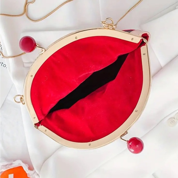 Pink Sprinkle Cupcake Crossbody Purse - Picture 3 of 5